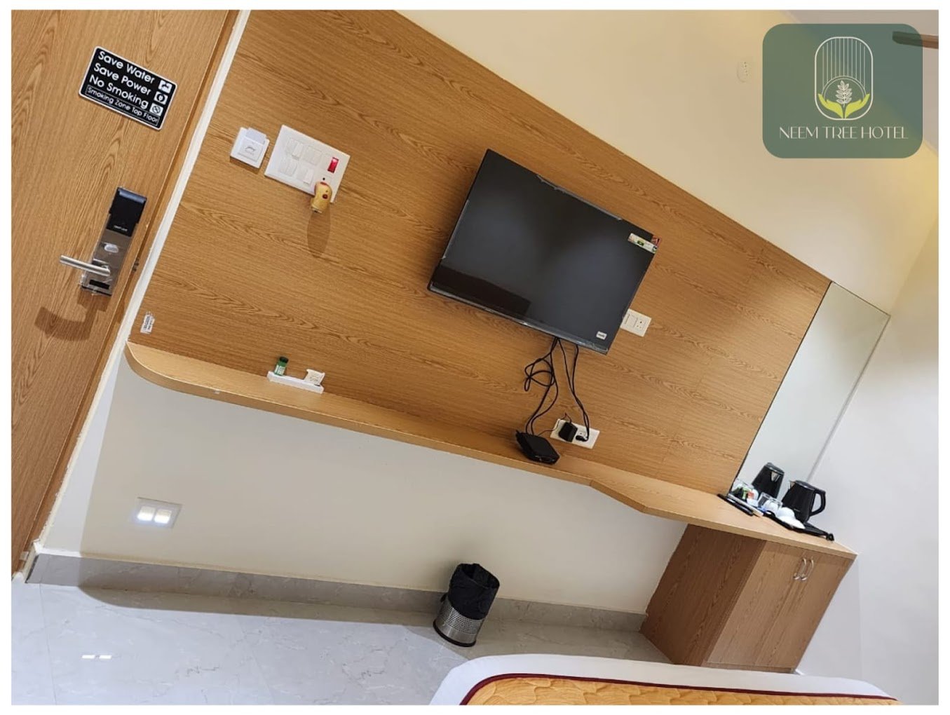 hotel-img